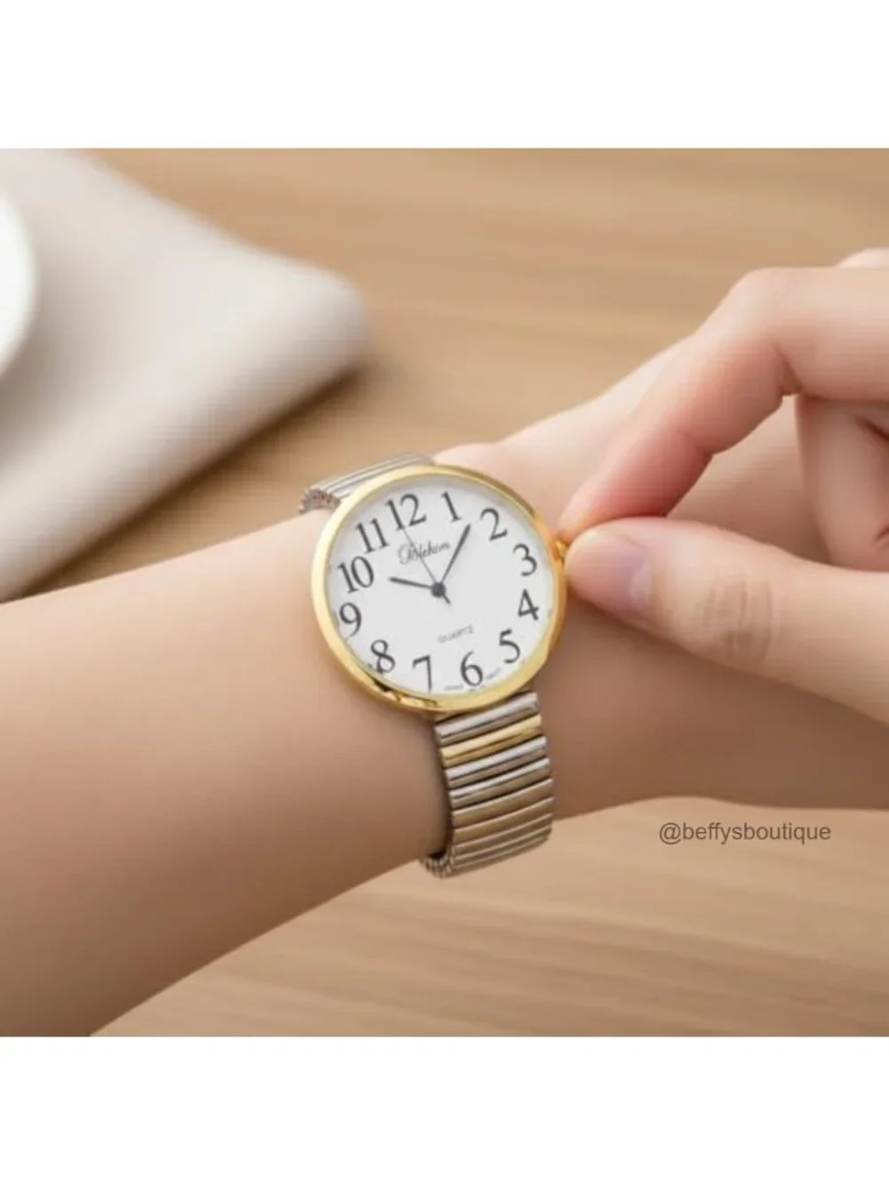 Geneva Large Face Stretch Watch Women's Quartz Metal Band Easy Read Crystal